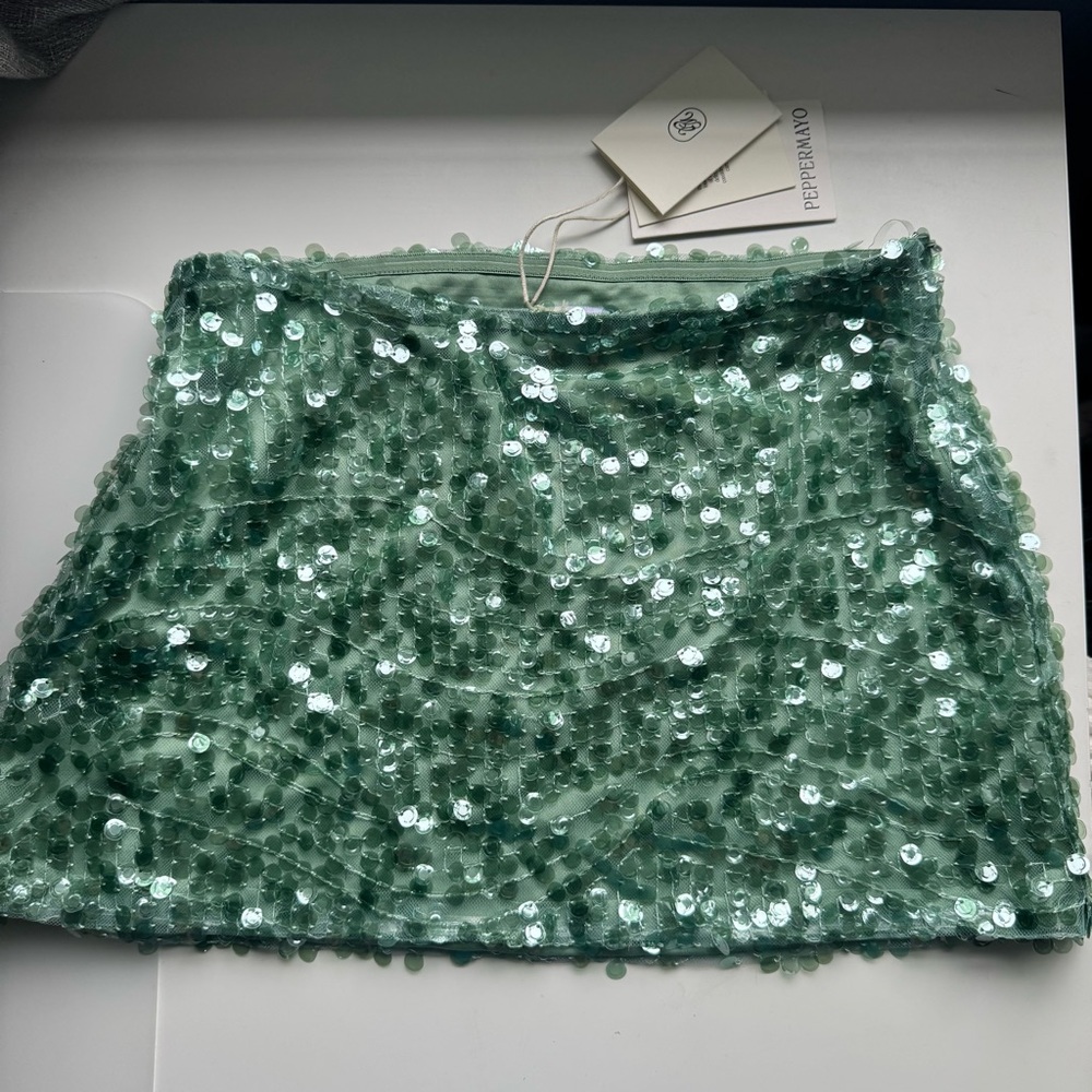 NWT Peppermayo Mint Made for you low rise sequin mini skirt size: 2 / XS